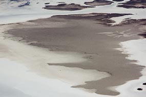 Le Badwater Basin est constitué de sel, il se trouve  à environ 85m sous le niveau de la mer