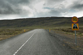 « Malbik endar », fin de route goudronnée, Islande