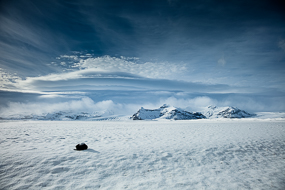 Paysage enneigée à proximité du lac de Breidarlon, Islande