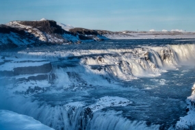La cascade de Gullfoss sous la neige, Islande