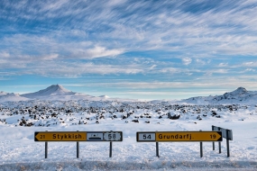 Route 54 qui longe des champs de lave dans la péninsule de Snæfellsnes